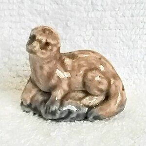 3/$24 Series 1 Animals (1967-'73) Wade Red Rose Tea Otter Figurine!!
